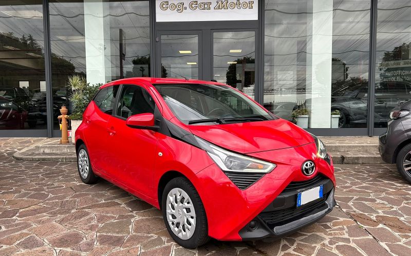 TOYOTA Aygo 1.0 VVT-i 72 CV 5 porte x-cool - Cog Car Motor